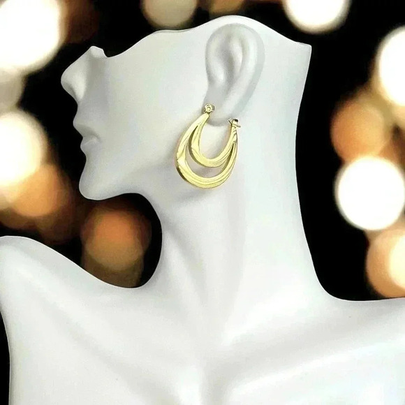 ποΈMinimalist U-Shaped Crescent Moon π Hoop Earrings - 316L Stainless Steel β¨ - Picture 10 of 13